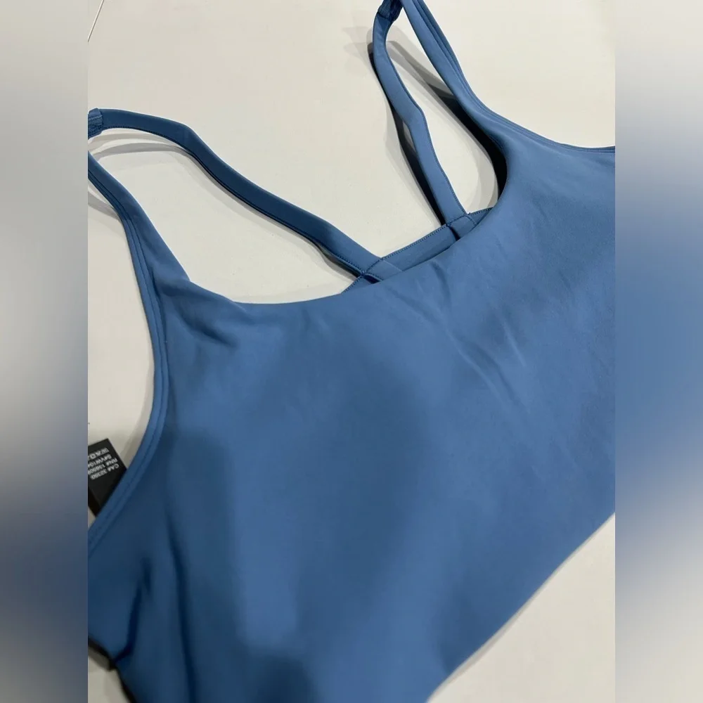 Vuori Women's XL Yosemite Bra Isle Blue NWT Lined Removable Cups 4-Way Stretch